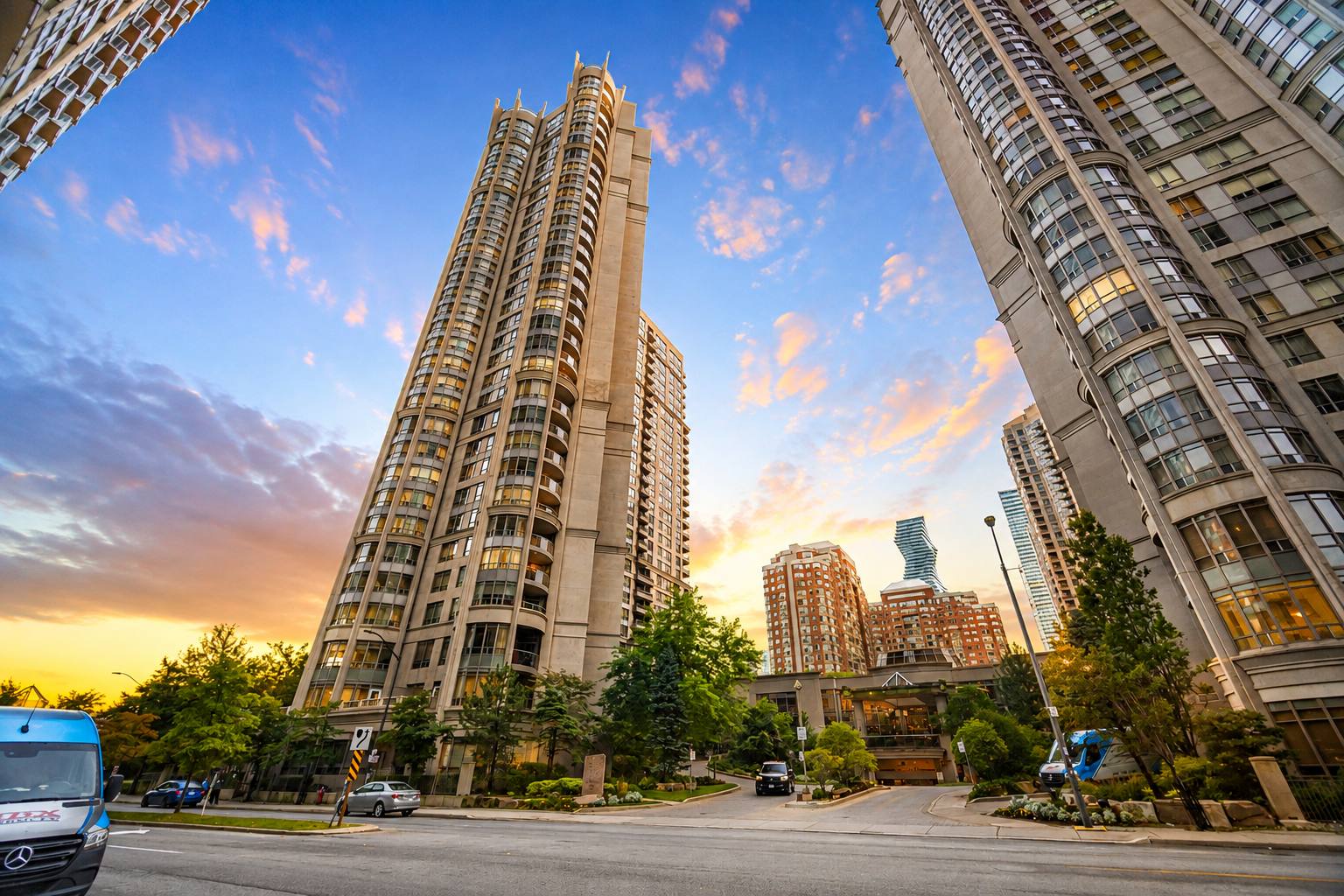 3880 Duke of York Blvd S, Unit PH2, Mississauga City Centre, Mississauga
